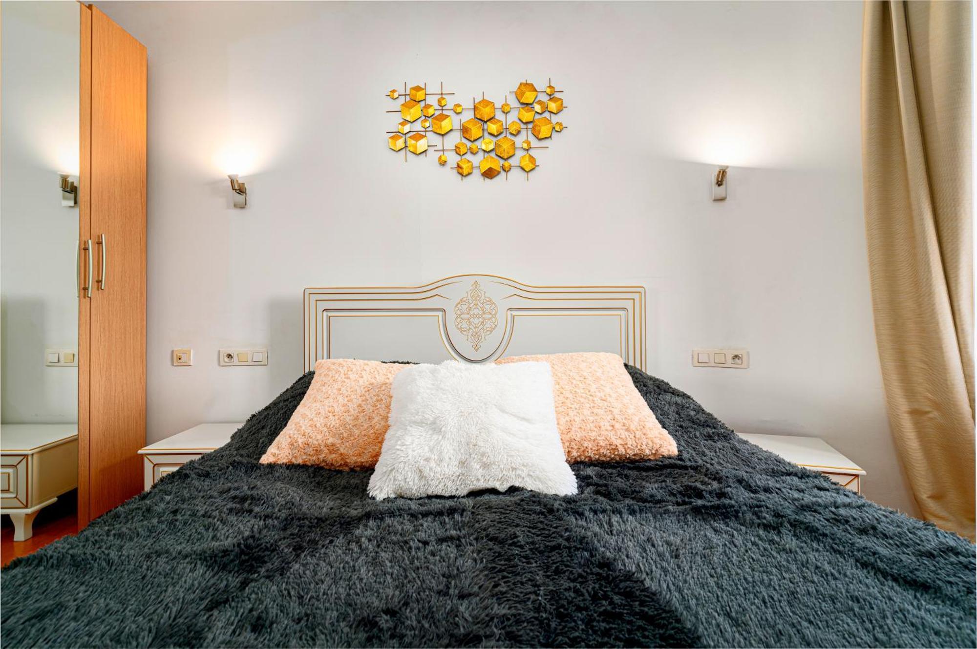 Golden River Apartment براغ المظهر الخارجي الصورة